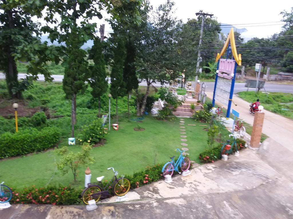 Paramee Inn Pai Esterno foto